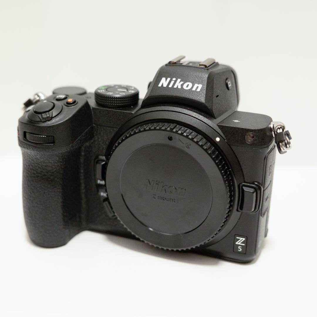 【美品・低シャッター数】Nikon Z5 ボディ フルセット フルサイズミラーレス一眼カメラ「Z5」ボディ | ニコン | Z5(ニコン