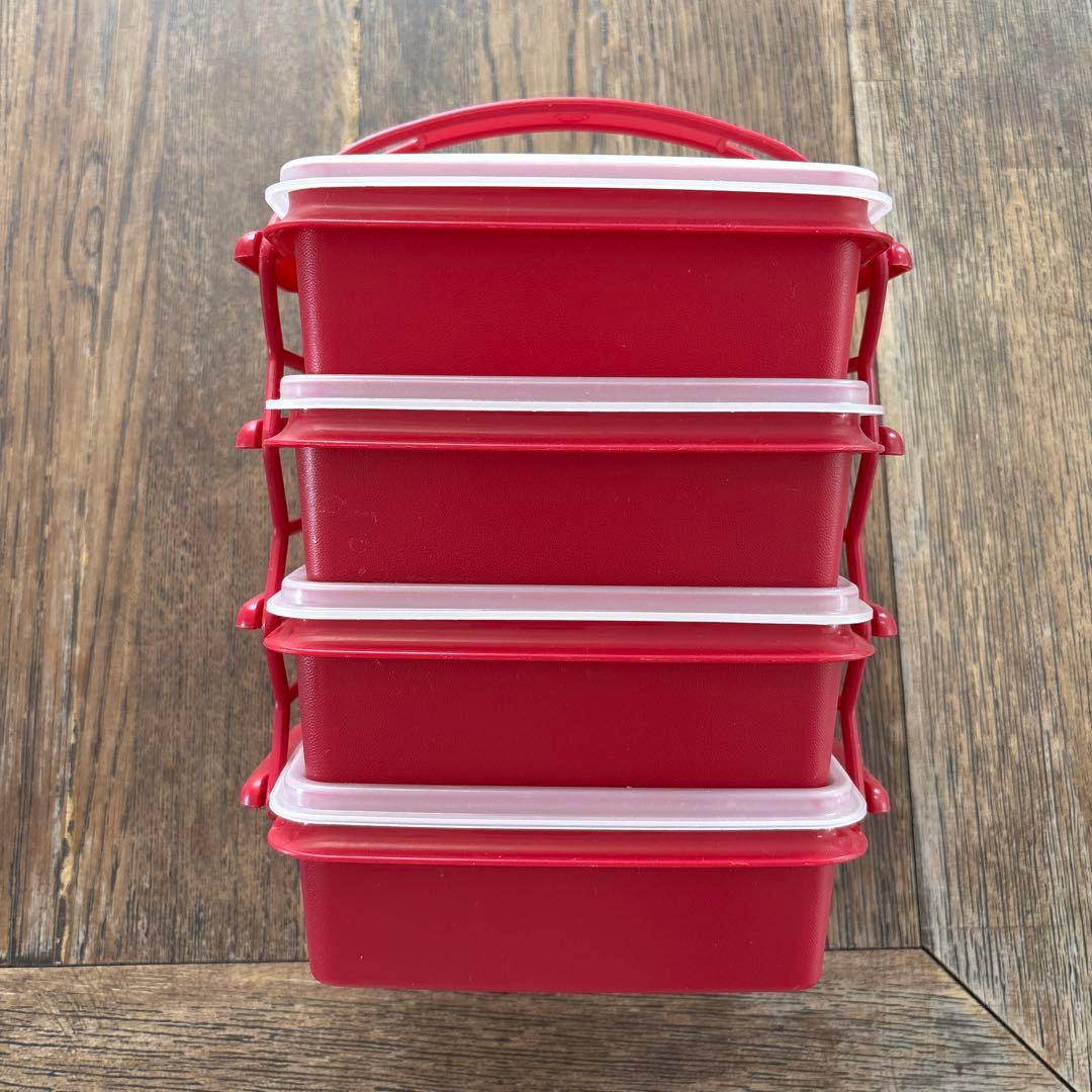 Tupperware タッパーウェア4個セット（すのこ2枚付）カルテット弁当箱