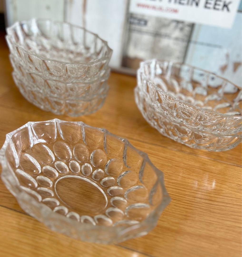 昭和レトロ ガラス食器 フルーツ皿 6枚セット 骨董 - メルカリ