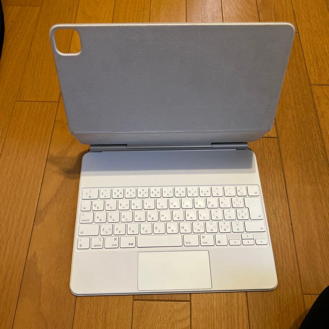 iPad用ホワイトキーボードカバー iPad用キーボードケース 第10、11世代対応 11インチ（ホワイト