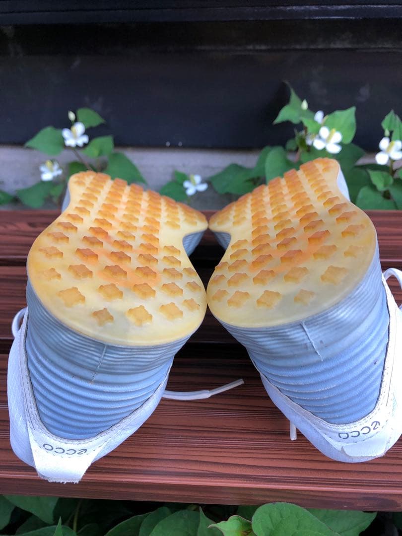 340番 美品 ecco ゴルフシューズ 37 23.5cm スパイクレス