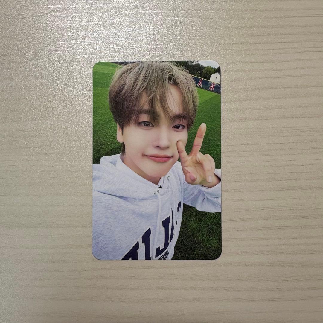 CRAVITYフォトブック トレカ ヒョンジュン スタシ特典 - メルカリ