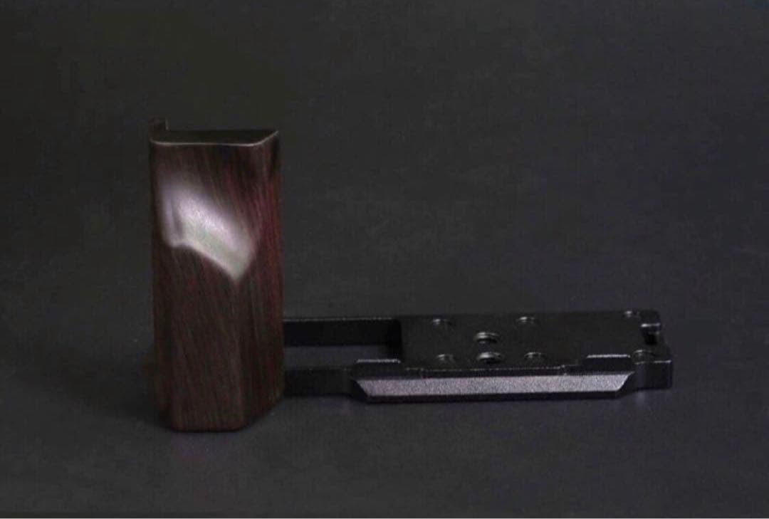 新品 SIGMA fp シグマ FP用ハンドグリップ（黒檀/アルミニウム) - メルカリ