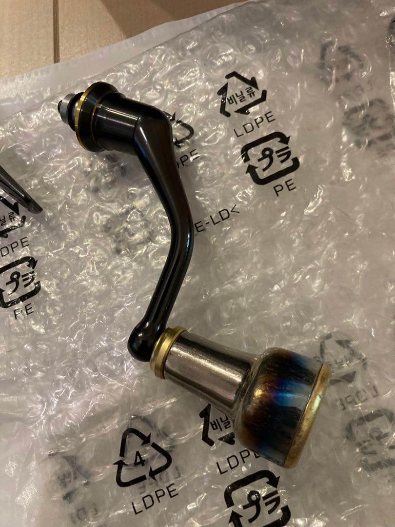 24ツインパワー 2500s リブレ ハンドルノブ - メルカリ