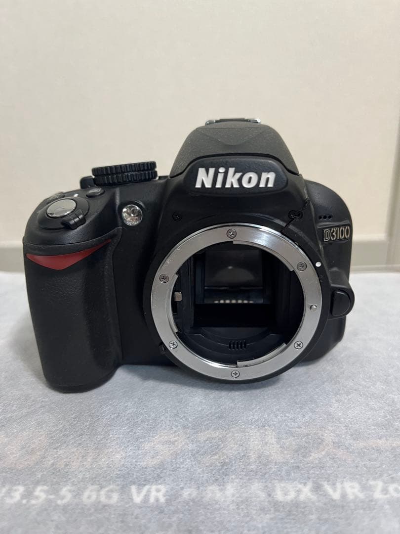 パ*コ様 Nikon D3100ダブルズームキット ショット数368回 - メルカリ