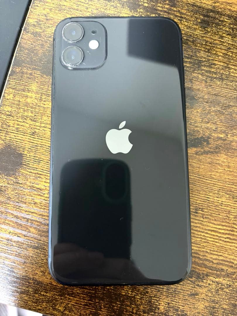 iPhone11 ジャンク品　SIMフリー　ブラック iPhone 11 128GB ブラック（SIMフリー） ジャンク品 - メルカリ