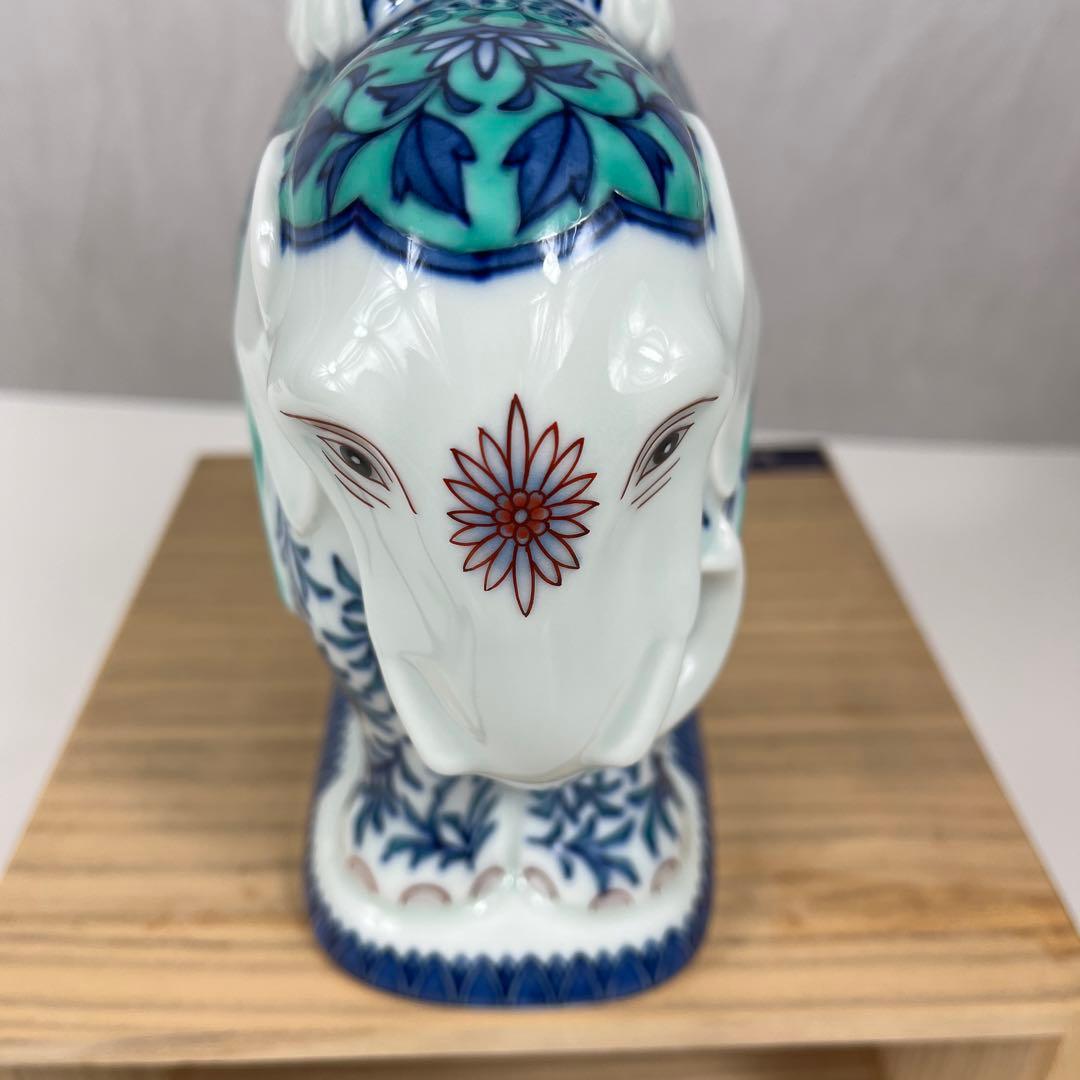 色鍋島13代今泉今右衛門色絵緑地象 - メルカリ