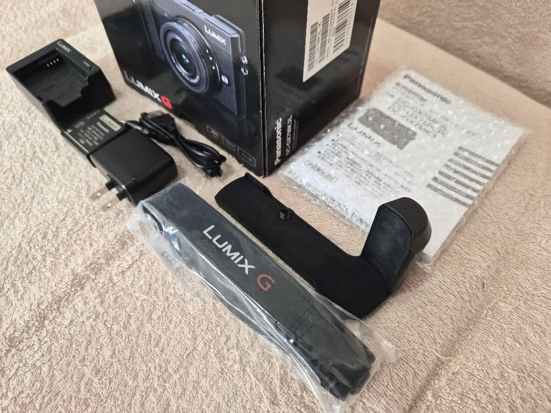 Panasonic LUMIX GX7MK3 グリップ/予備バッテリ/チャージャ
