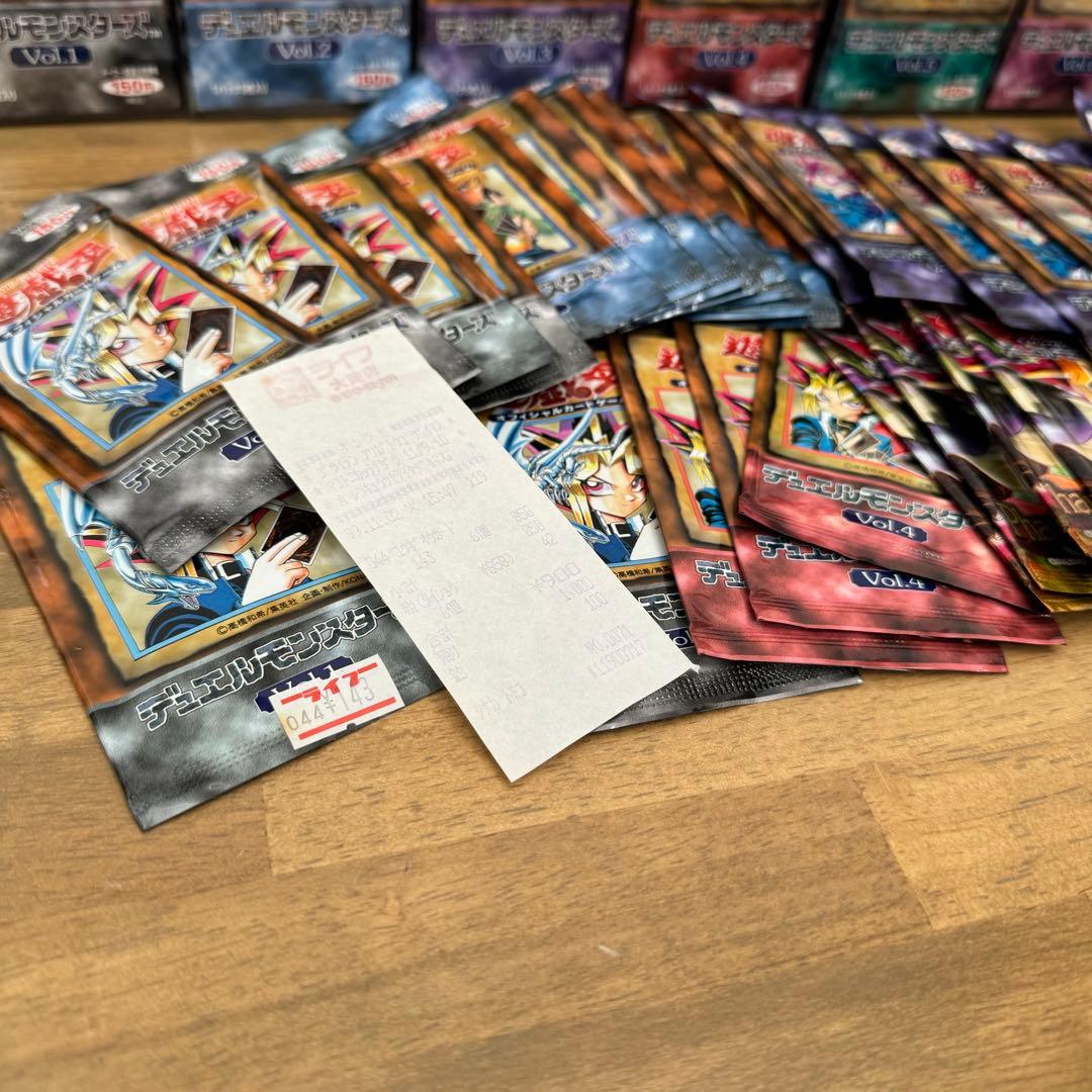 遊戯王 初期 空パック 訳ありまとめ売り - メルカリ