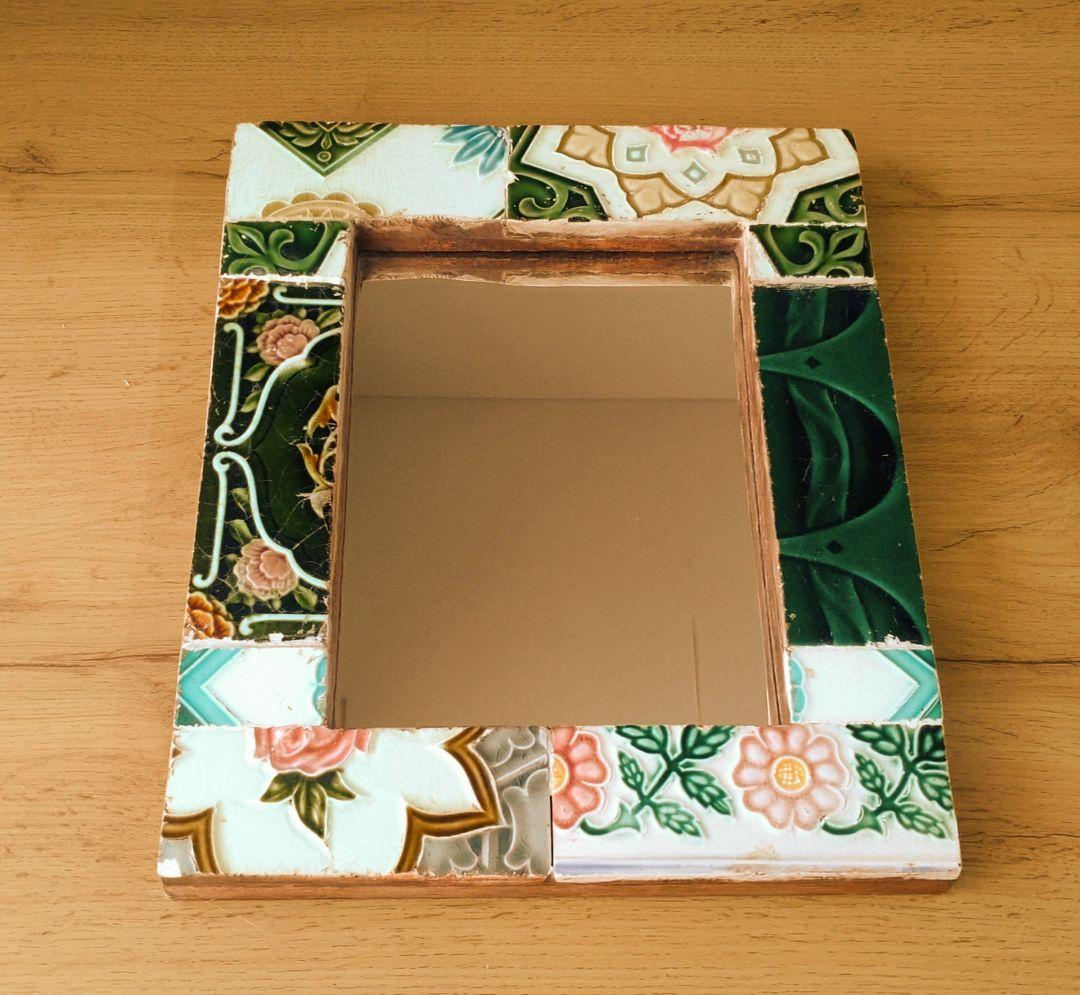 アンティーク　マジョリカタイルミラー　壁掛け鏡　アンティークミラー　レトロ アンティークマジョリカタイルミラー｜インテリア雑貨専門店エルジュエル