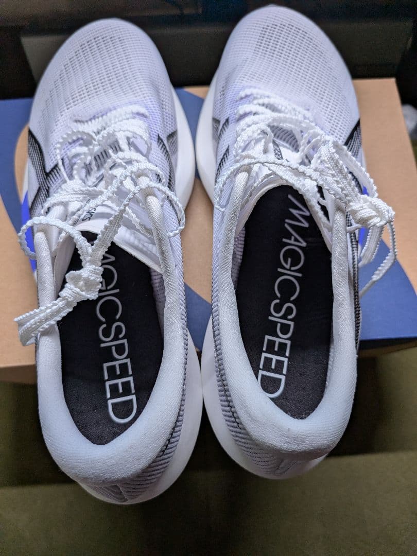 asics マジックスピード5 25.5cm