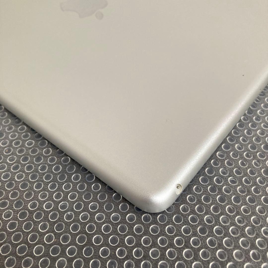 548【早い者勝ち】電池良好☆iPad8 第8世代 32GB WIFIモデル☆ - メルカリ