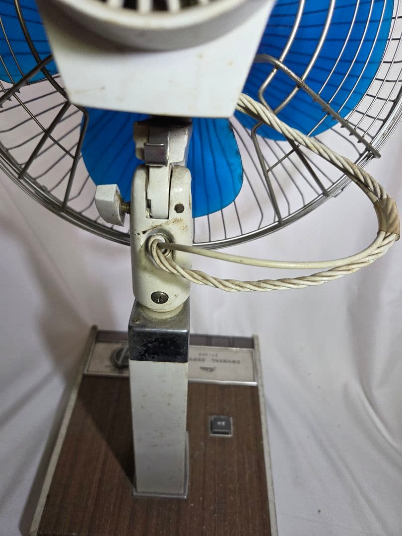 Toshiba CRYSTAL ZEPHYR SF-30B 扇風機 昭和 レトロ - メルカリ