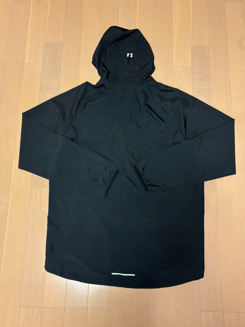 ナイキ エッセンシャル フーデッド 軽量薄手ランニングジャケット XL