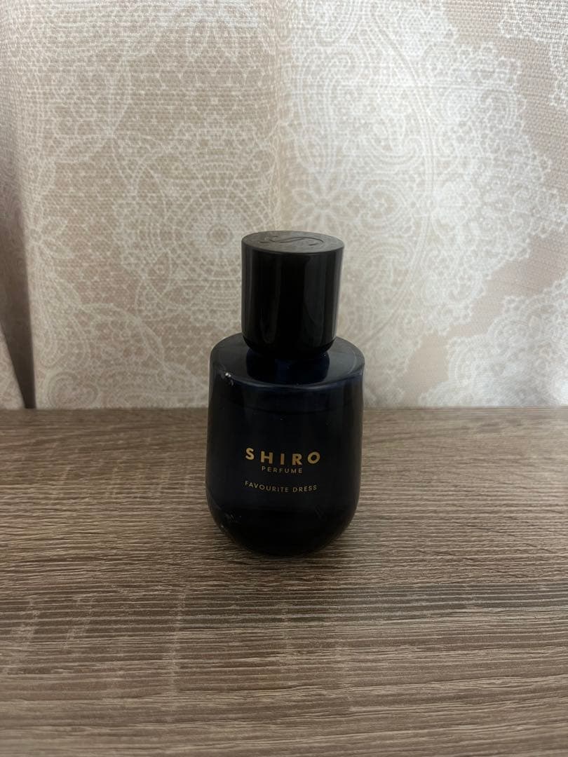 shiro 香水 FAVOURITE DRESS オードパルファン - メルカリ