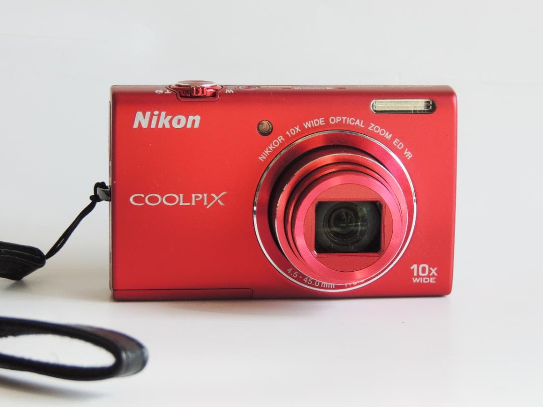 Nikon COOLPIX レッド 10倍光学ズームS6200 - メルカリ