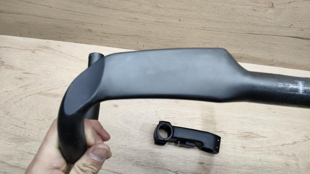 □ブリジストン アンカー RE8□カーボンエアロハンドル ステム セット