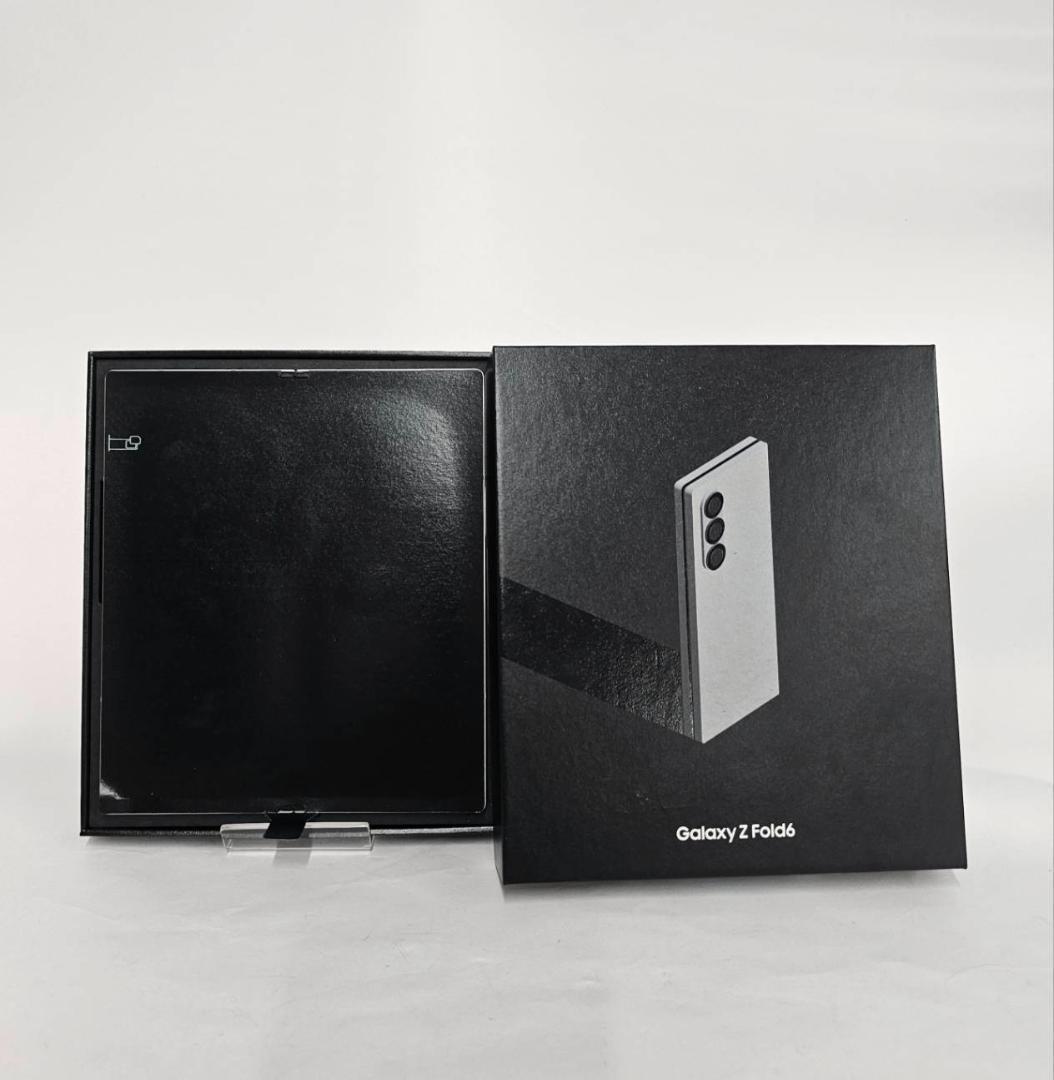 Galaxy Z FOLD6 256GB シルバー SIMフリー 【極美品】 - メルカリ