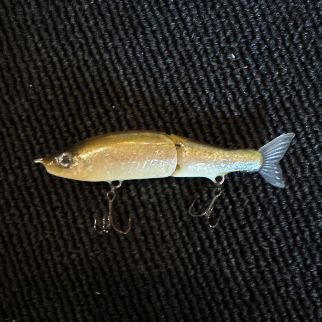 ガンクラフト　ジョインテッドクロー70 魚皮カスタム ジョインテッドクロー70ソルトカスタム】ケイムラや夜光ボディ採用の