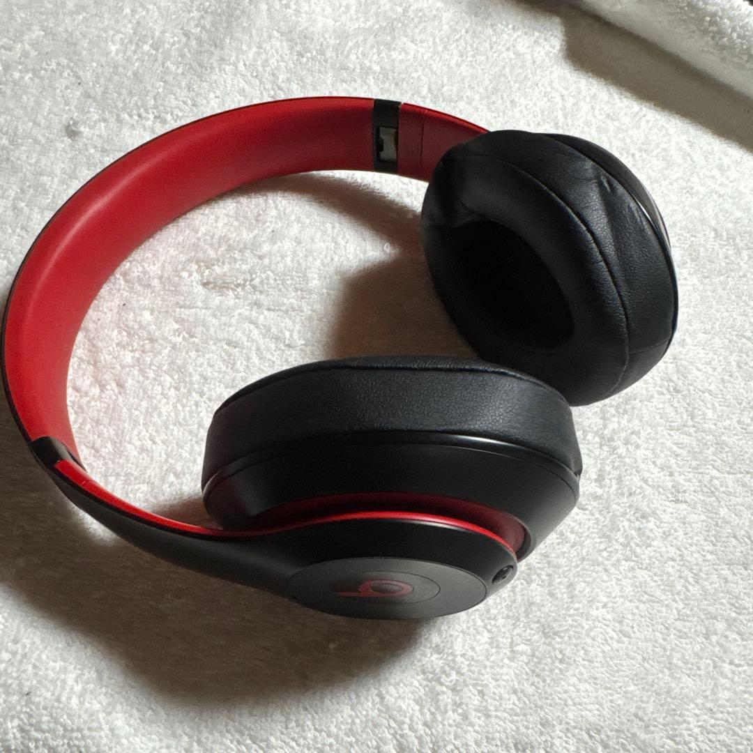 BEATS STUDIO3 WIRELESS ブラックレッドワイヤレスヘッドホン - メルカリ