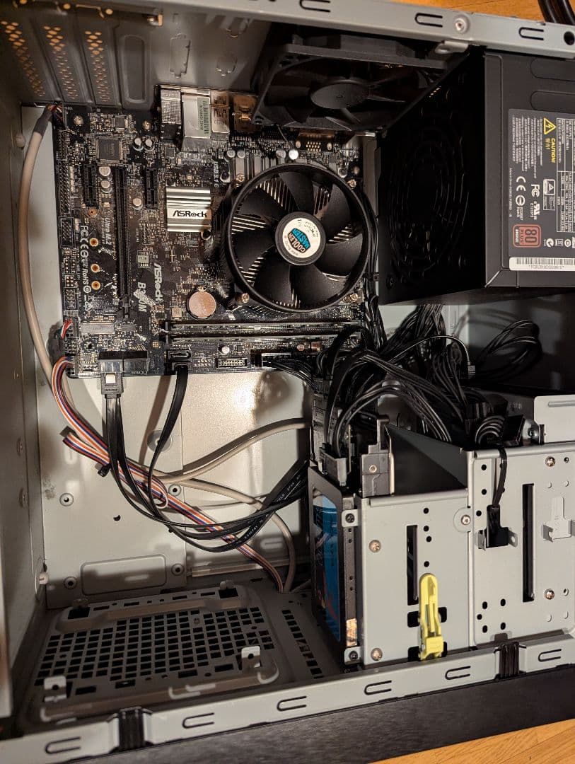 デスクトップpc i5 8400 RAM 32GB ASRock B360M - メルカリ