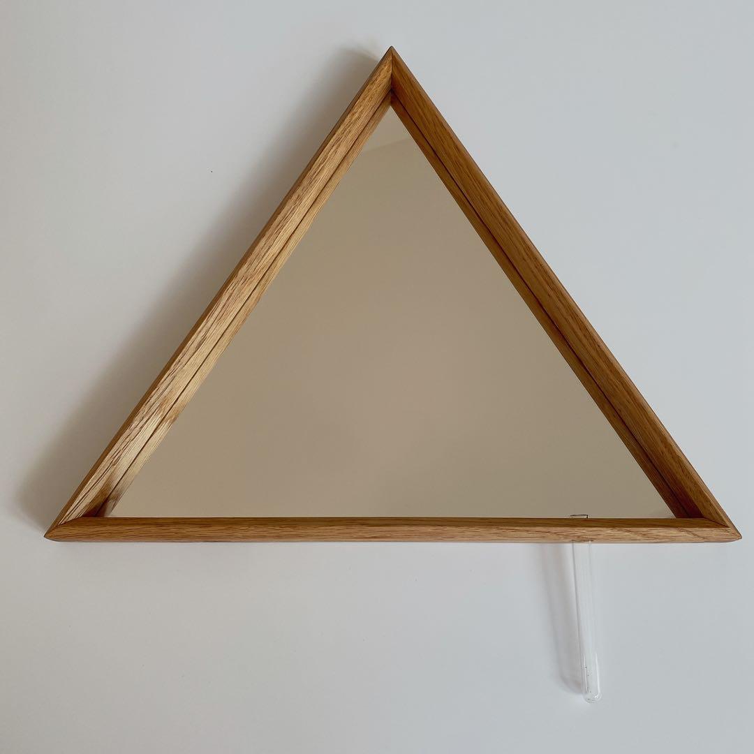 うだまさし サンカクミラーL 壁掛けサンカク 次回再入荷予定未定】うだまさし/サクラ/壁掛けサンカク（S） - BOWKNOT