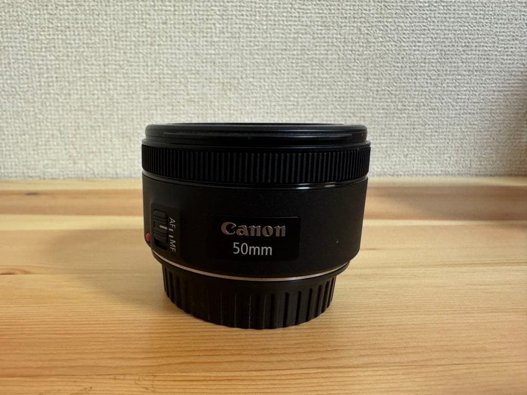 Canon EF50mm F1.8 STM 純正フード付 キヤノン「EF50mm F1.8 STM」のレンズフード購入。安い互換品を買って