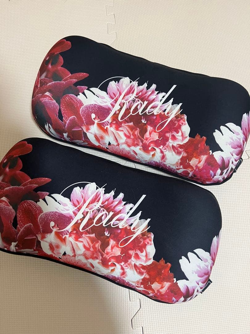 Rady レディ ランバークッション 2個セット - メルカリ