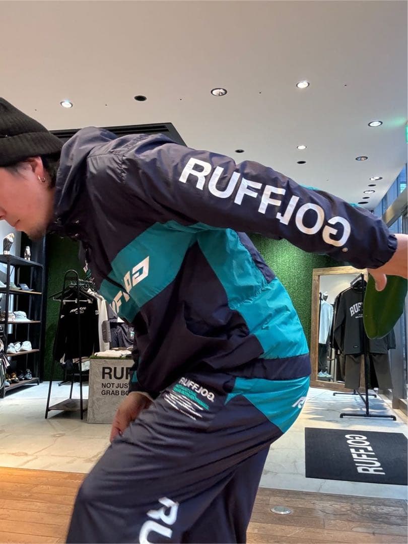 ⭐︎極美品⭐︎ RUFLOG ラフロッグ セットアップ L - メルカリ