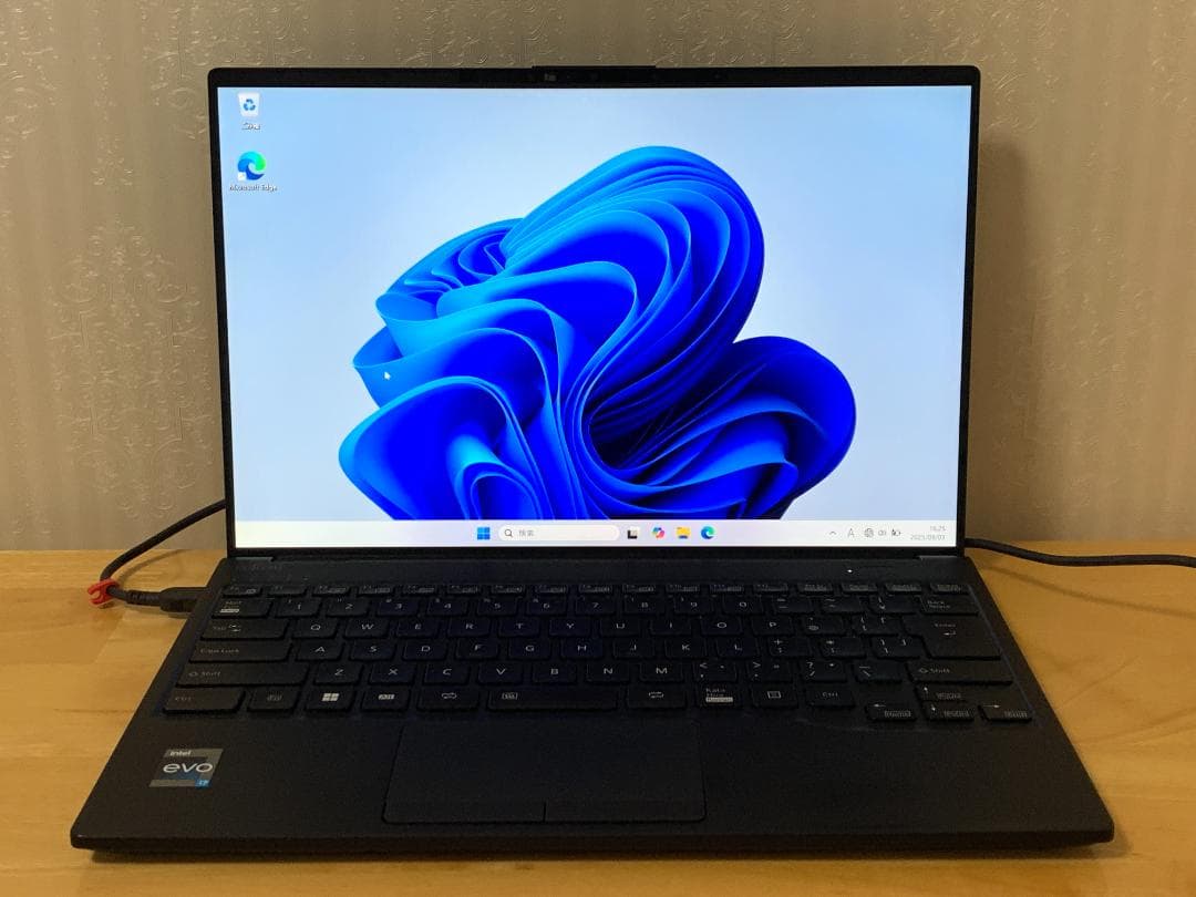 LIFEBOOK UH90/H1 1360P|16G|512G|14インチ 富士通FMVパソコン | LIFEBOOK UH90/H1