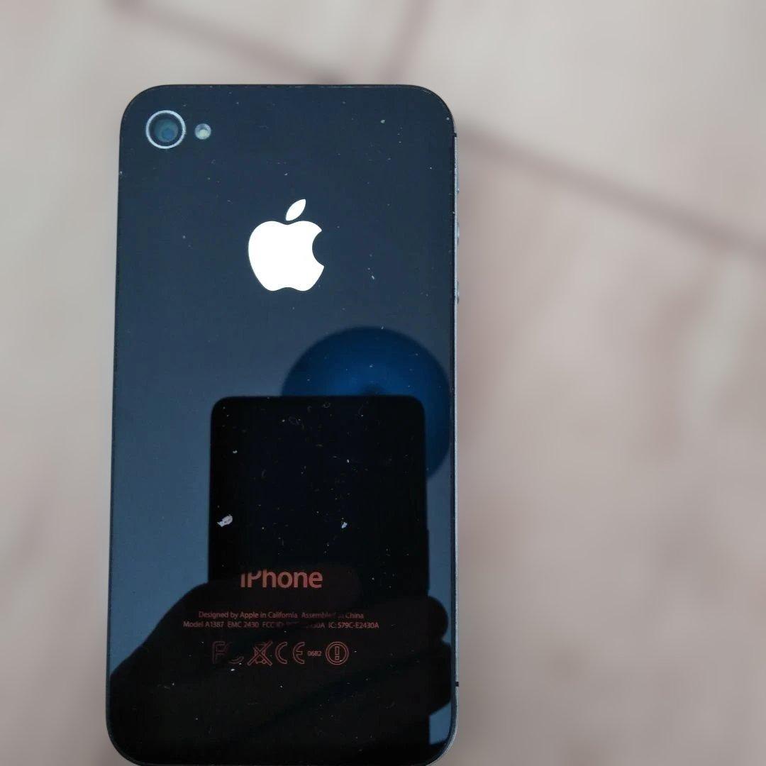 Apple iPhone 4 ブラック - メルカリ
