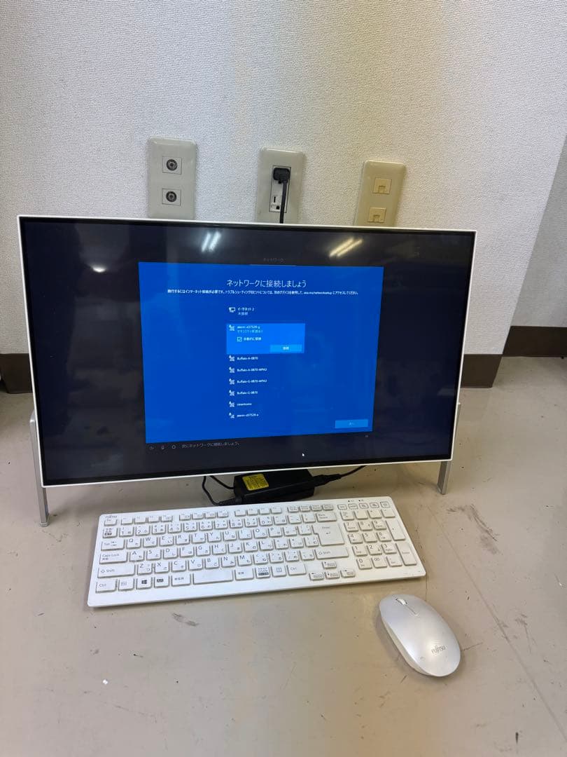 富士通 ESPRIMO FH52/C2 一体型 Amazon.co.jp: FMV ESPRIMO FMVF52C2W [ESPRIMO FH52/C2 ホワイト