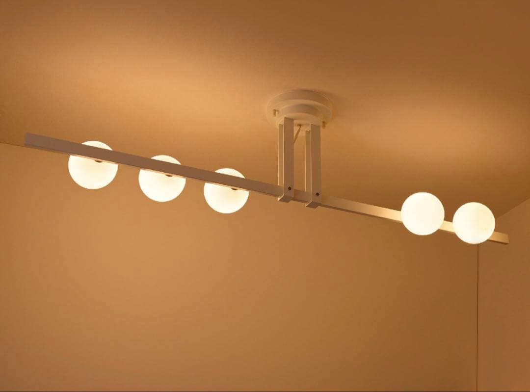 FLYMEeシーリングライト、ホワイト FLYMEe BASIC CEILING LIGHT / フライミーベーシック シーリングライト