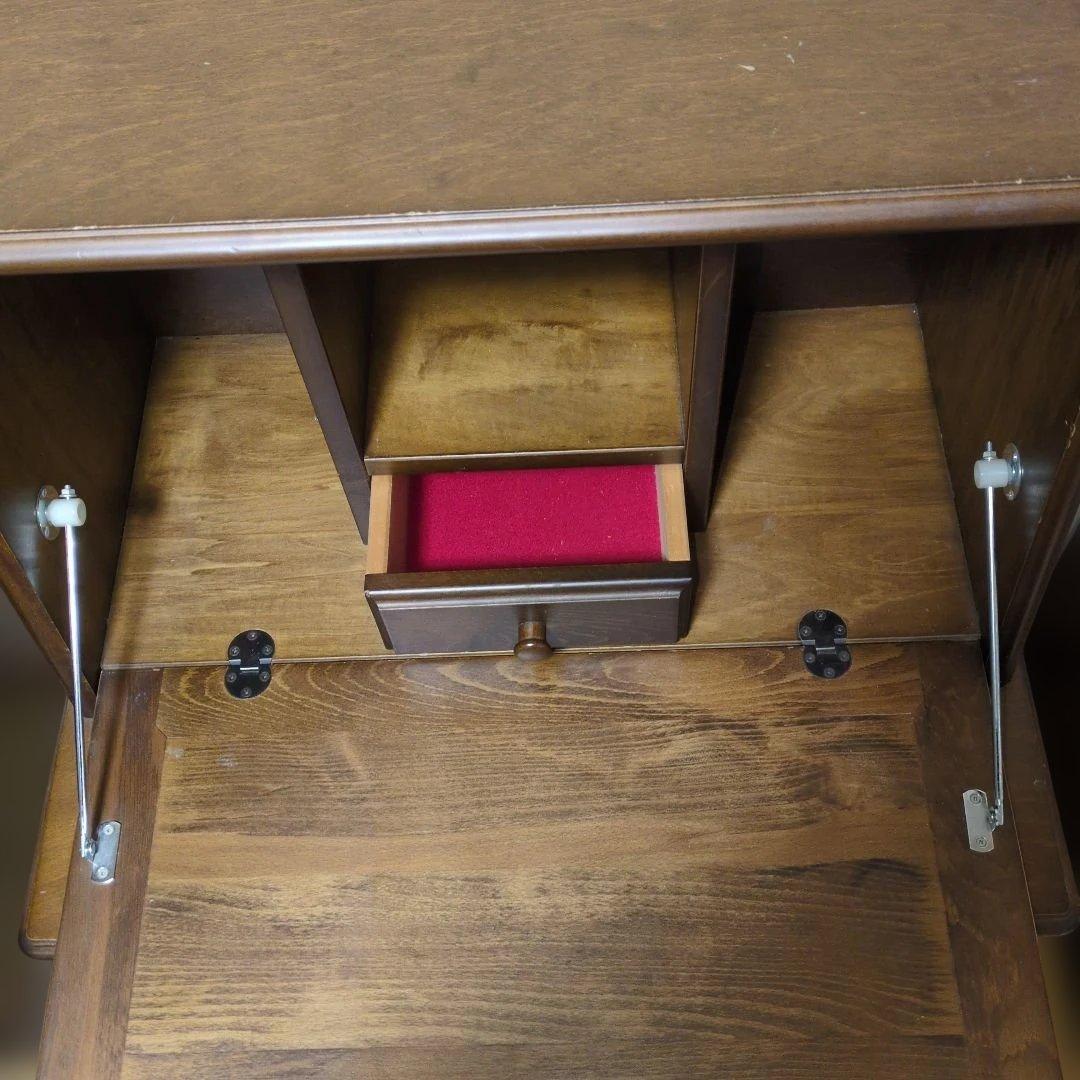 木製ブラウンデスク 引き出し付き 収納付ミニデスク。フリップトップ。