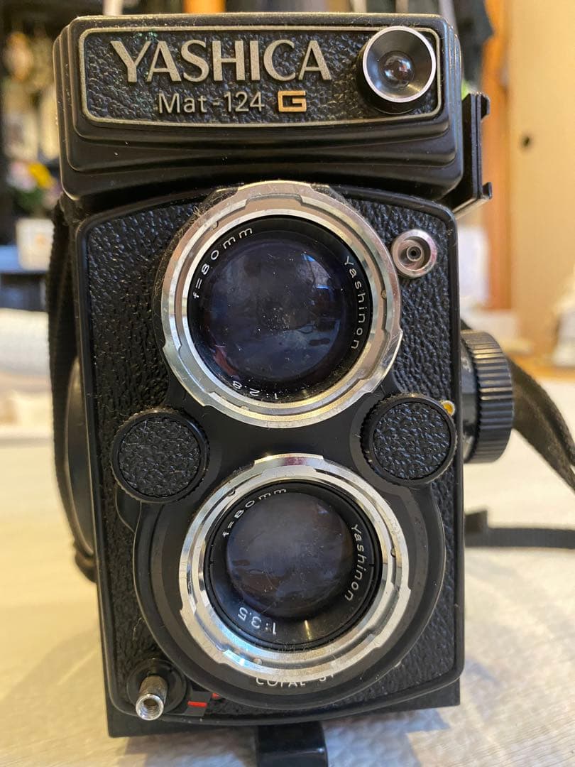 Yashica(ヤシカ) 二眼レフカメラ　Mat-124G 本体とカバーのセット 二眼レフデビューをお考えの方に最適！YASHICA Mat-124G