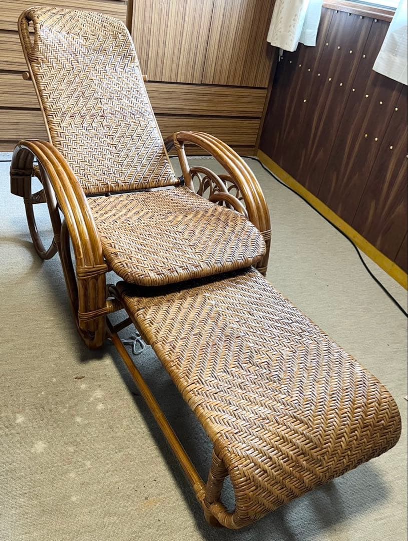 ラタン リクライニングチェア 足置き付き Amazon｜天然籐り畳みリクライニングチェア、籐天然高級アーム