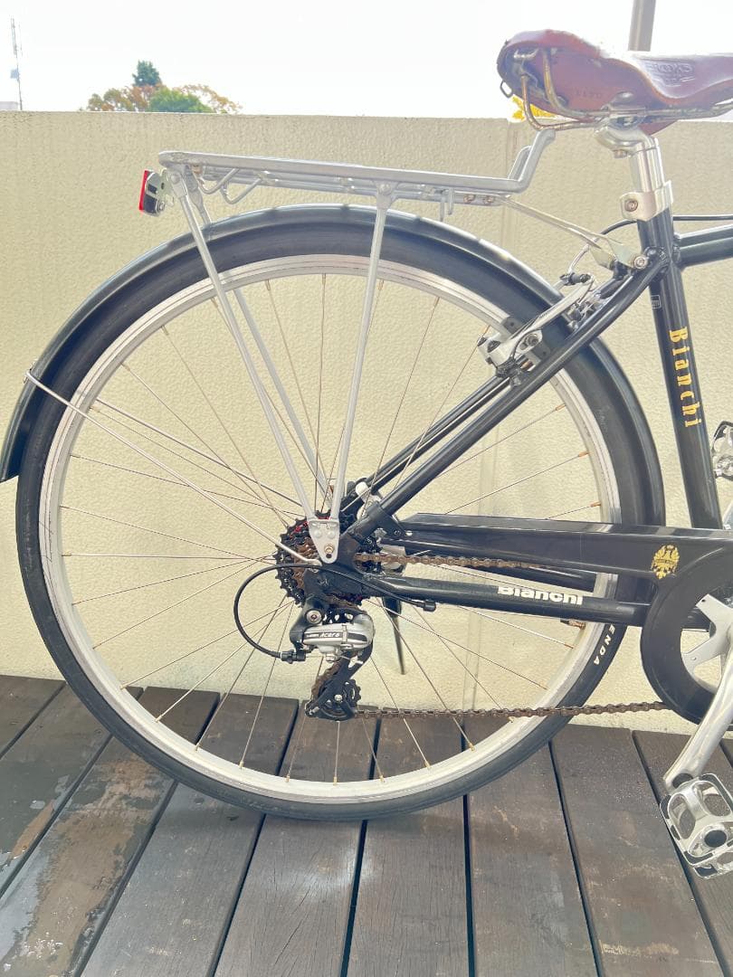 Bianchi PRIMAVERA Mイタリアンデザイン外装8段変速 引取専用