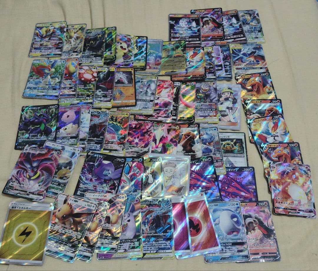 ポケモンカード 約100枚セット ホロカード　SR 　タッグチーム　V　　GX ポケモンカード SR ピカチュウ&ゼクロムGX （タッグチーム） 買取しま
