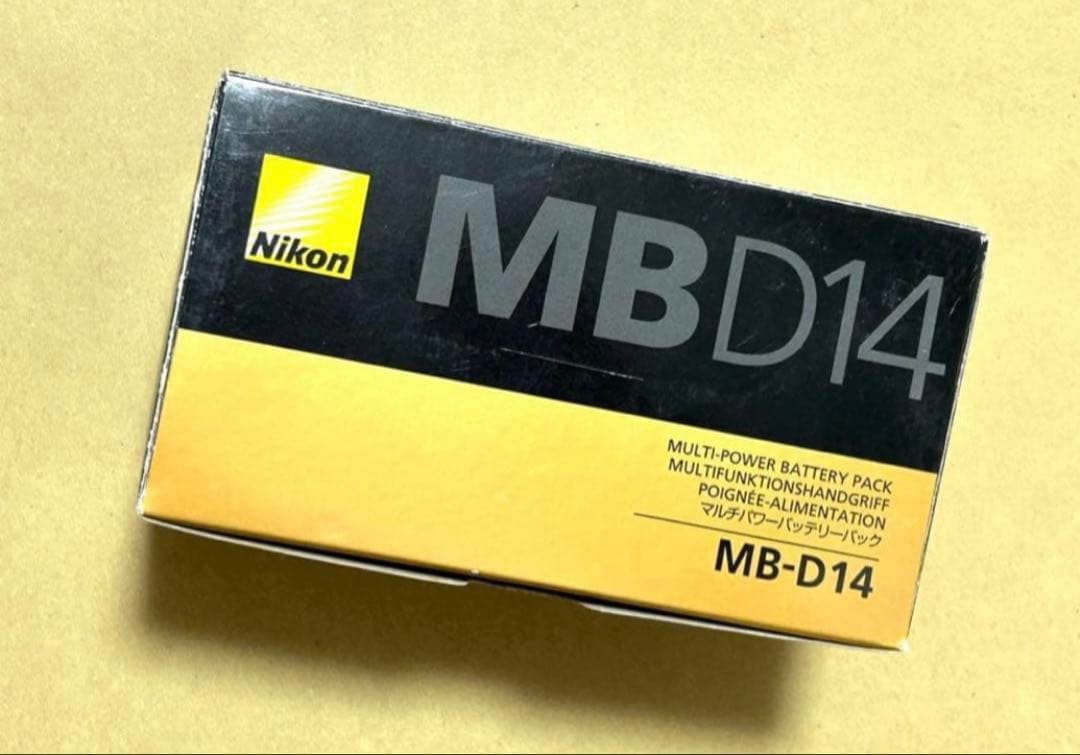 ◾️ニコン　MB-D14純正マルチパワーパック美品　NikonD600/D610 Amazon.com : Nikon MB-D14 Multi Battery Power Pack for Nikon D610