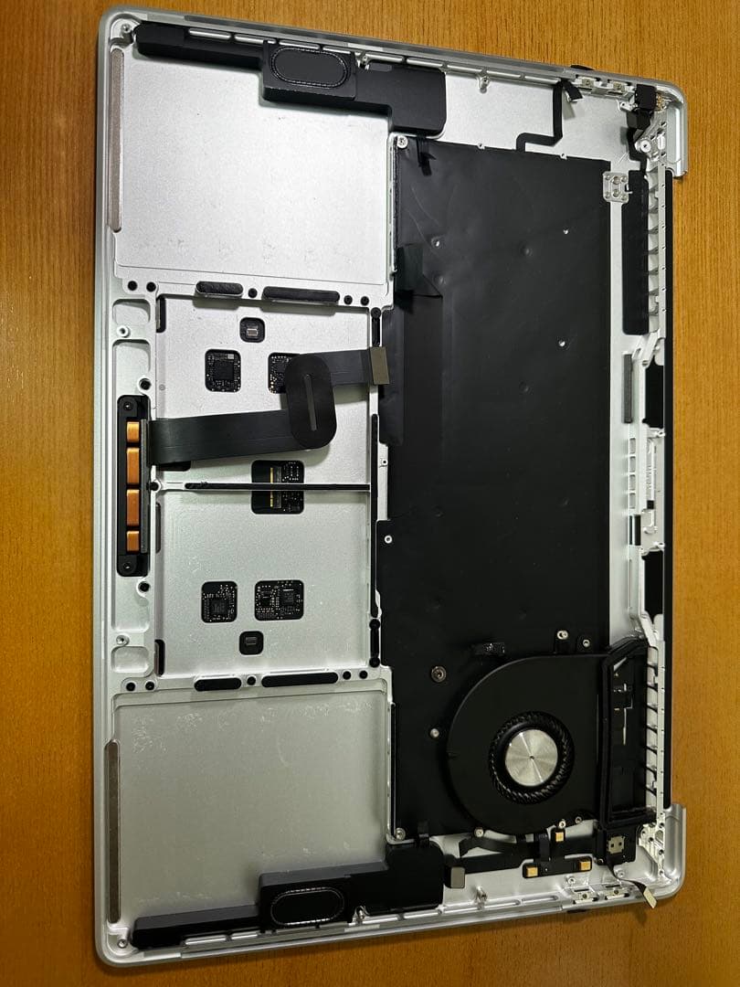 MacBook Pro シルバー 英語配列キーボード - メルカリ