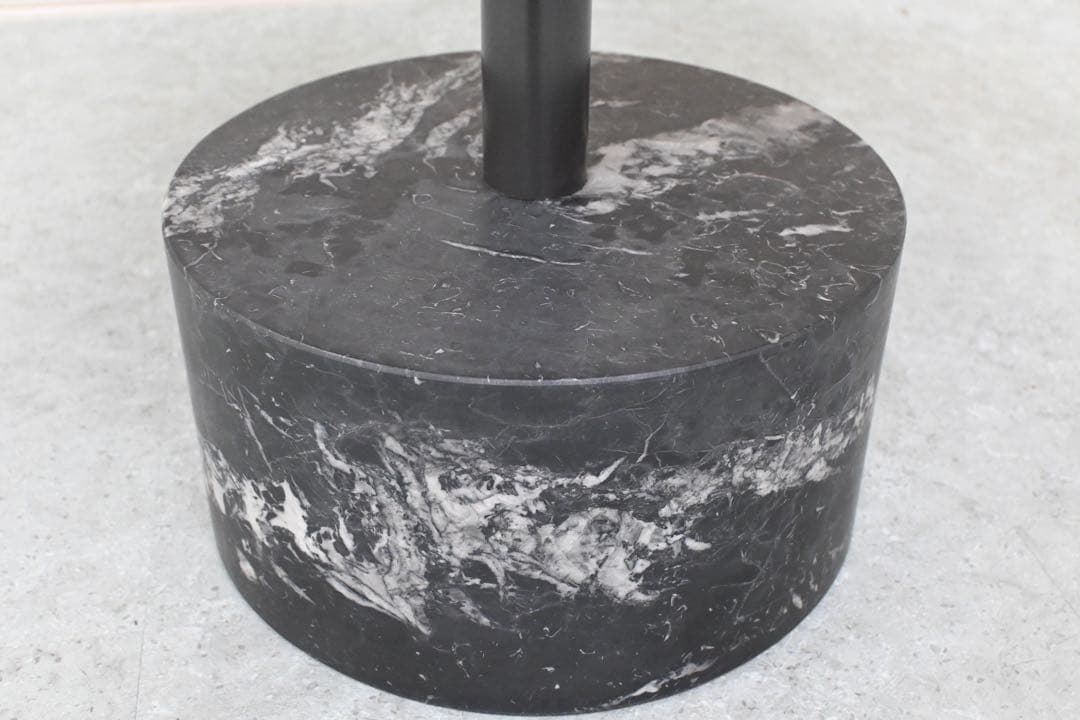 極美品】Cassina カッシーナ ダイニングテーブル NOVE ノーヴェ - メルカリ