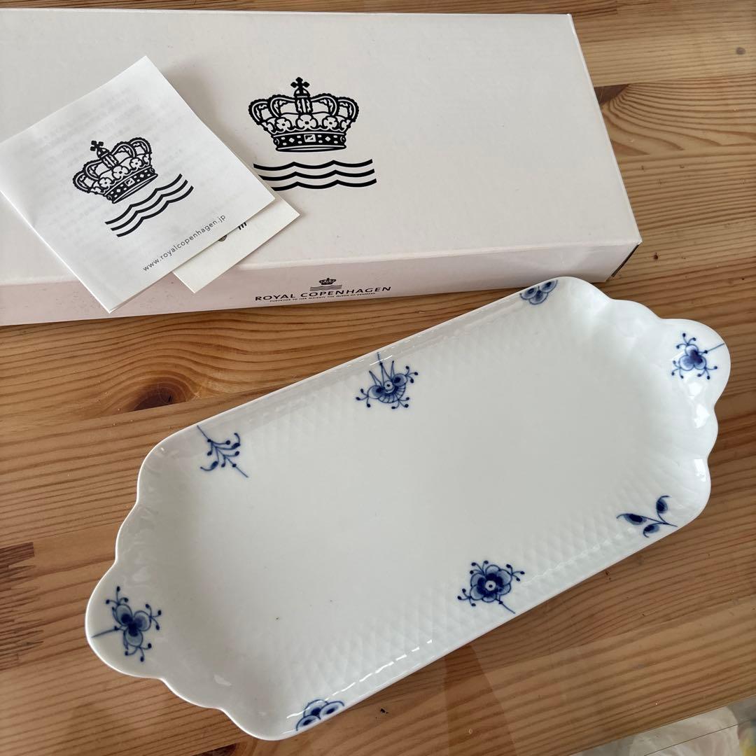 ロイヤルコペンハーゲン ブルーパルメッテ ブロッサム トレイ 28cm