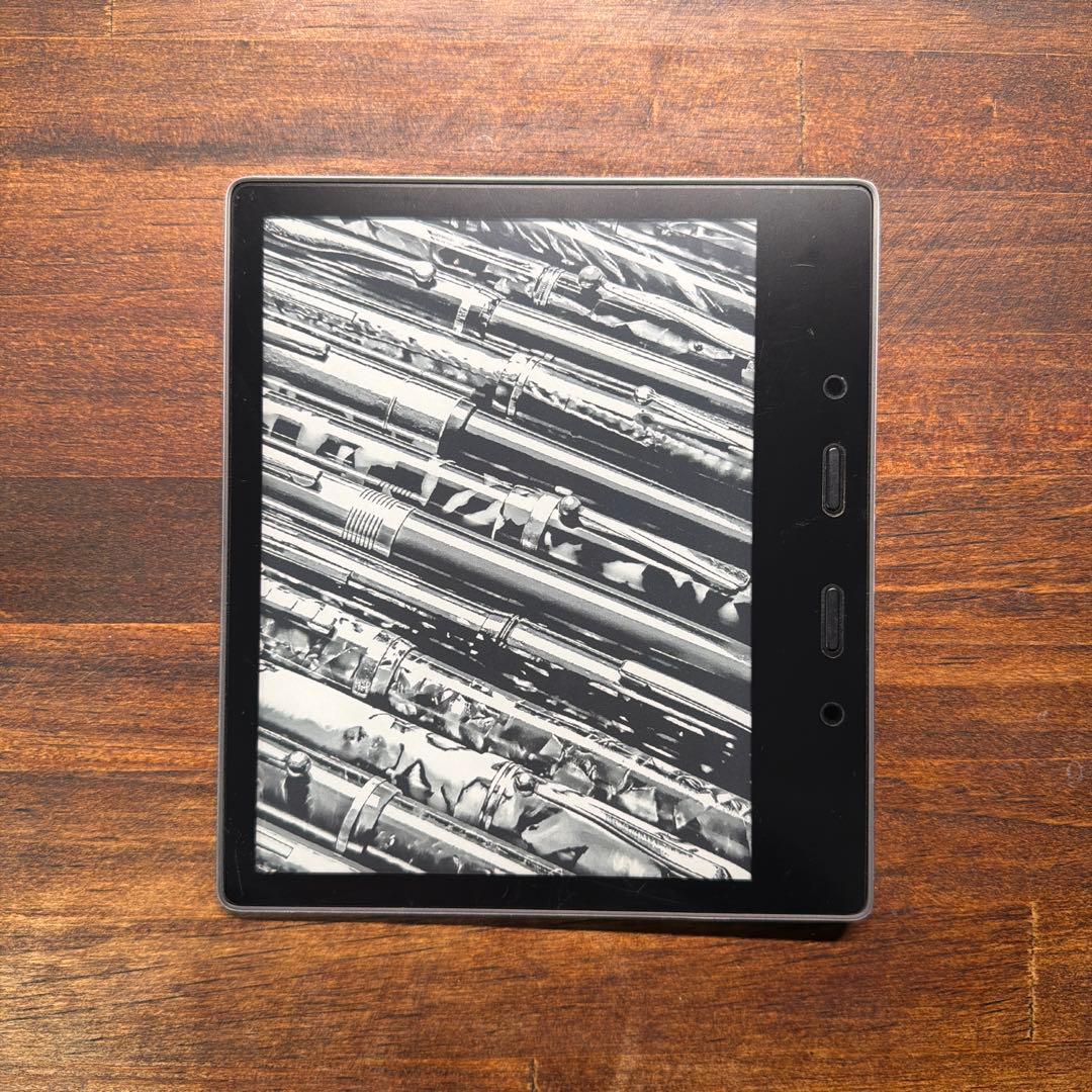 Kindle Oasis Wi-Fi 32GB 電子書籍リーダー(2019) アマゾン、色調調節ライトを新採用した7型電子書籍端末「Kindle Oasis