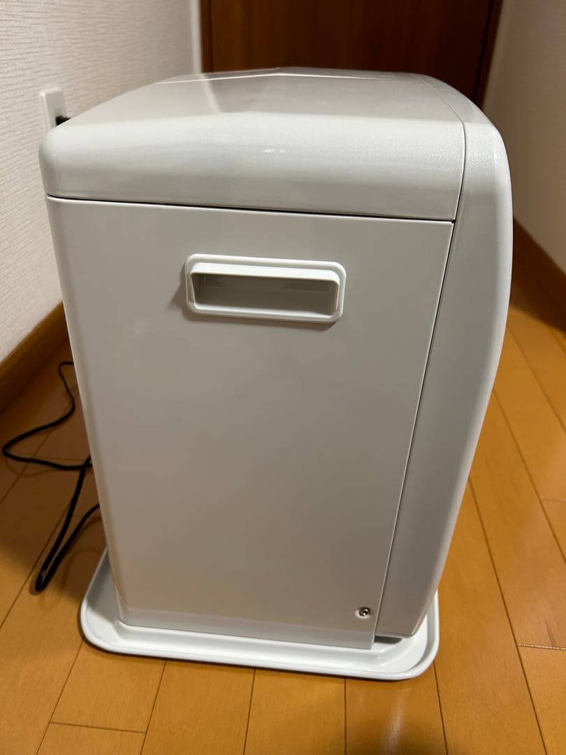 佐川急便で発送】コロナ 石油ファンヒーター FH-ST3620BY - メルカリ