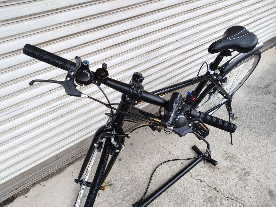 ほとんど未使用？ 21スピード シマノ21段変速 クロスバイク 神奈川