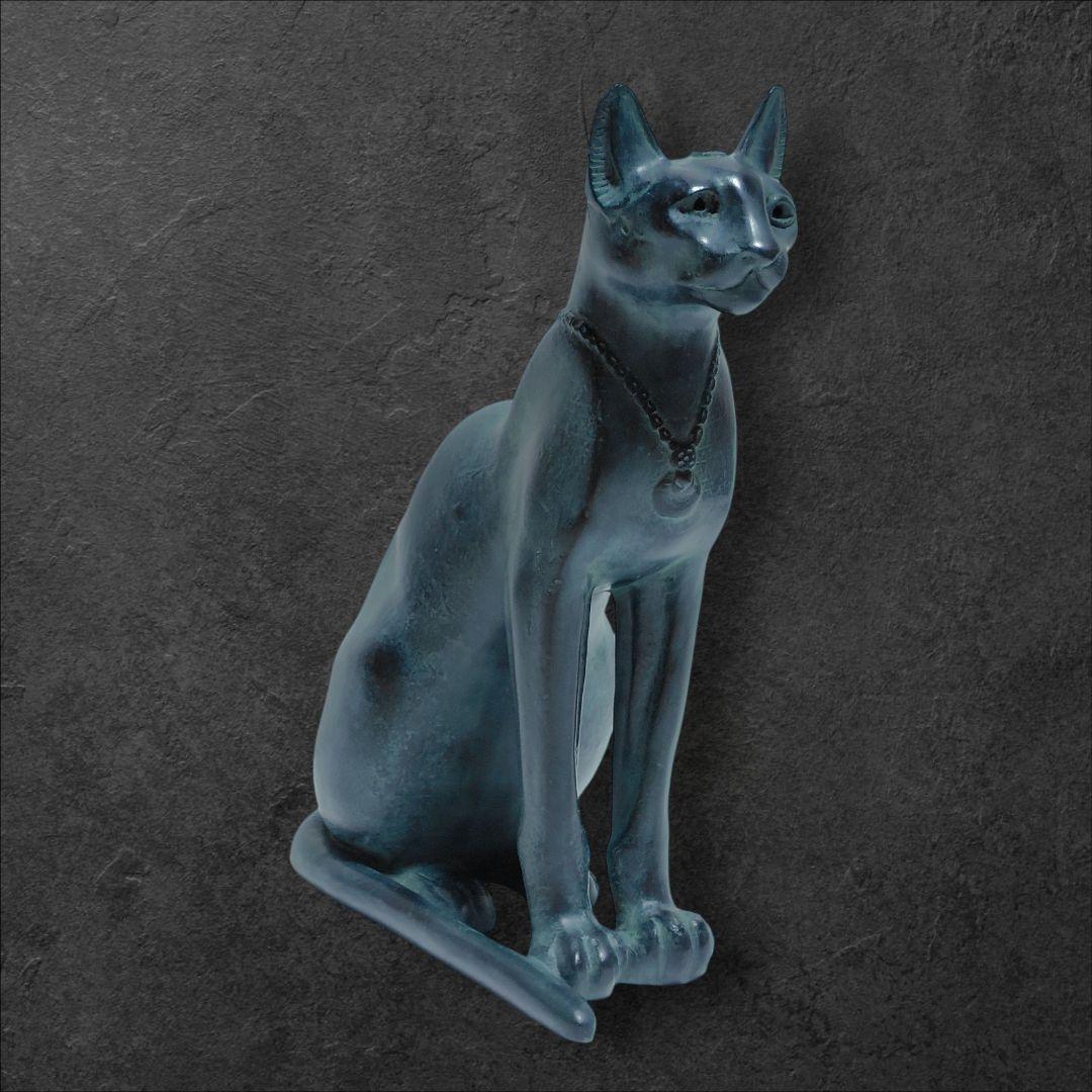 複製彫刻 ネックレスをしたバステト女神 猫 樹脂製 置物 美品 正規品 u46u54ay533264.jpg