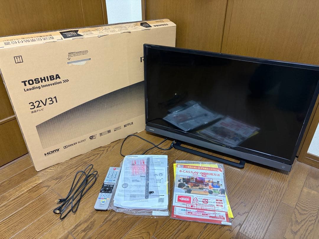 【赤猫ころ】東芝　REGZA レグザ　テレビ　32インチ 液晶テレビ REGZA(レグザ) 32V34 [32V型 /ハイビジョン /YouTube対応