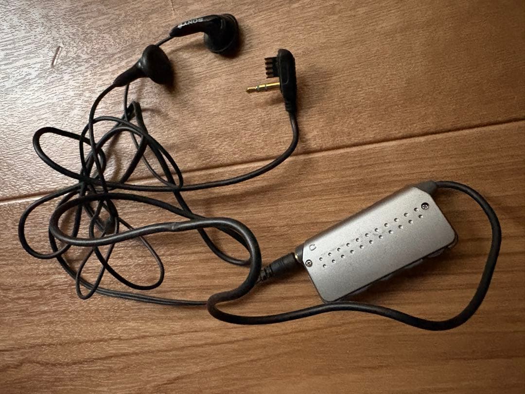 ジャンクSONY VOR機能搭載 ポータブルMDレコーダー、MZ-B100ソニー