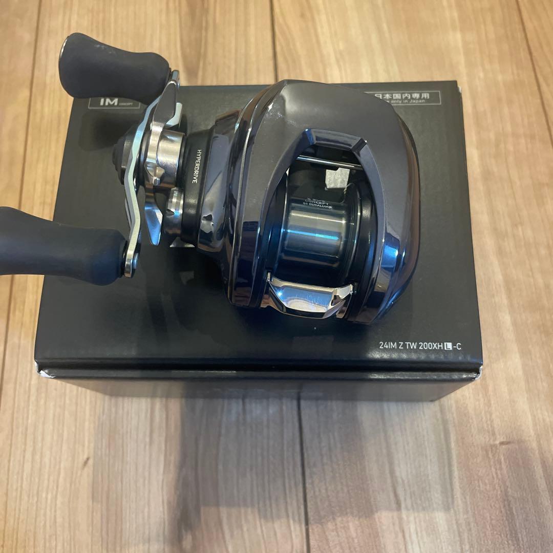 リール IMZ 200XHL-C Daiwa ダイワ IM Z TW 200HL-C (リール) 価格比較 - 価格.com