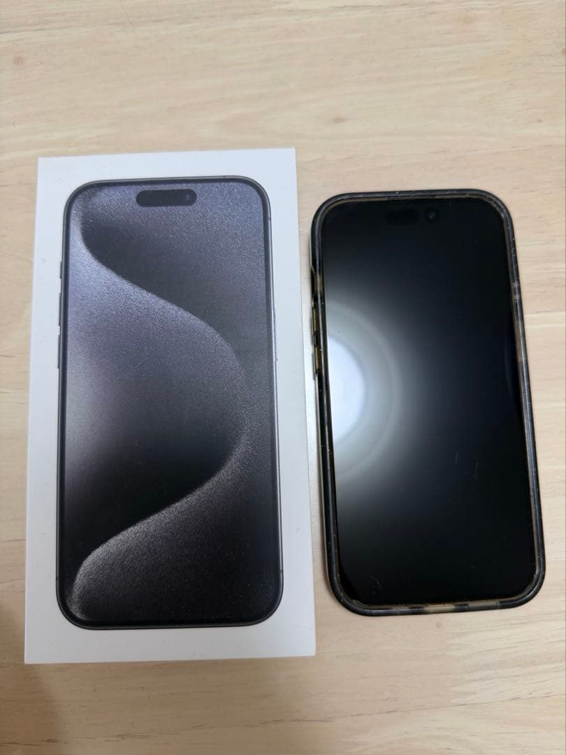 Apple iPhone 15Pro 256GB ブラックチタニウム　本体 Amazon | 【整備済み品】 Apple iPhone 15 Pro 256GB ブルー